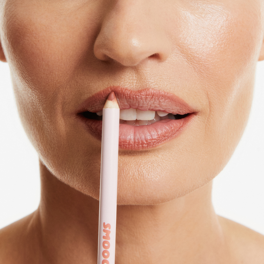 Smooche Lip Liner Blush Swatch