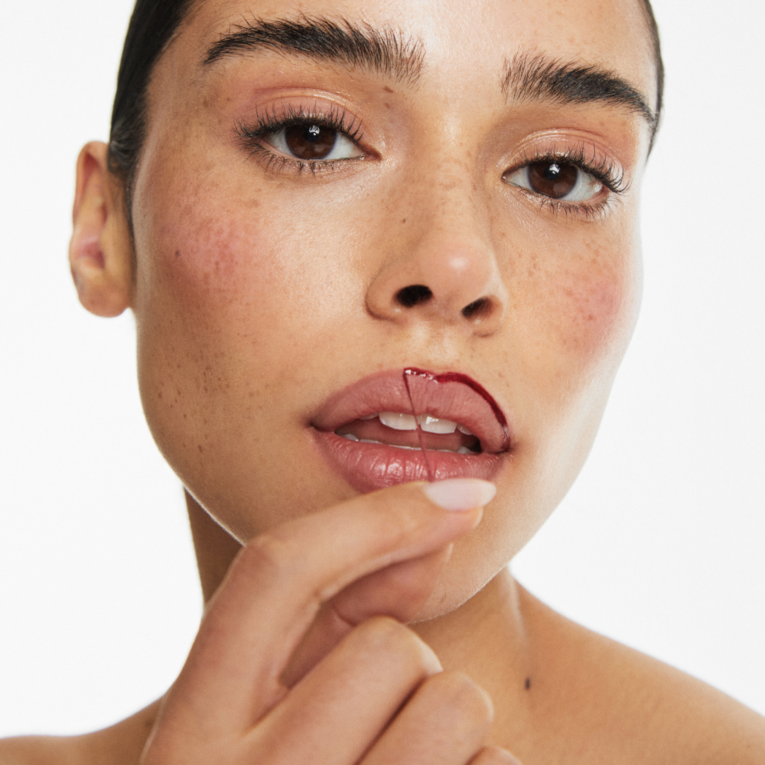 Smooche Lip Stain Raspberry Kiss Peel